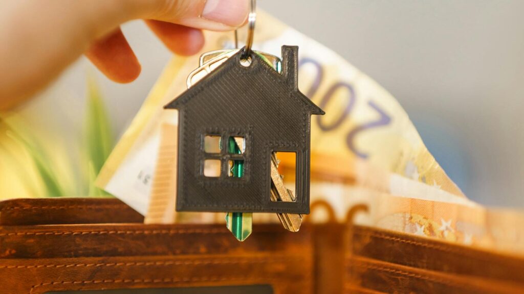 $1M House vs. $3,000 Monthly Dividends: Which Truly Leads to Financial Freedom? 2 Financial Freedom