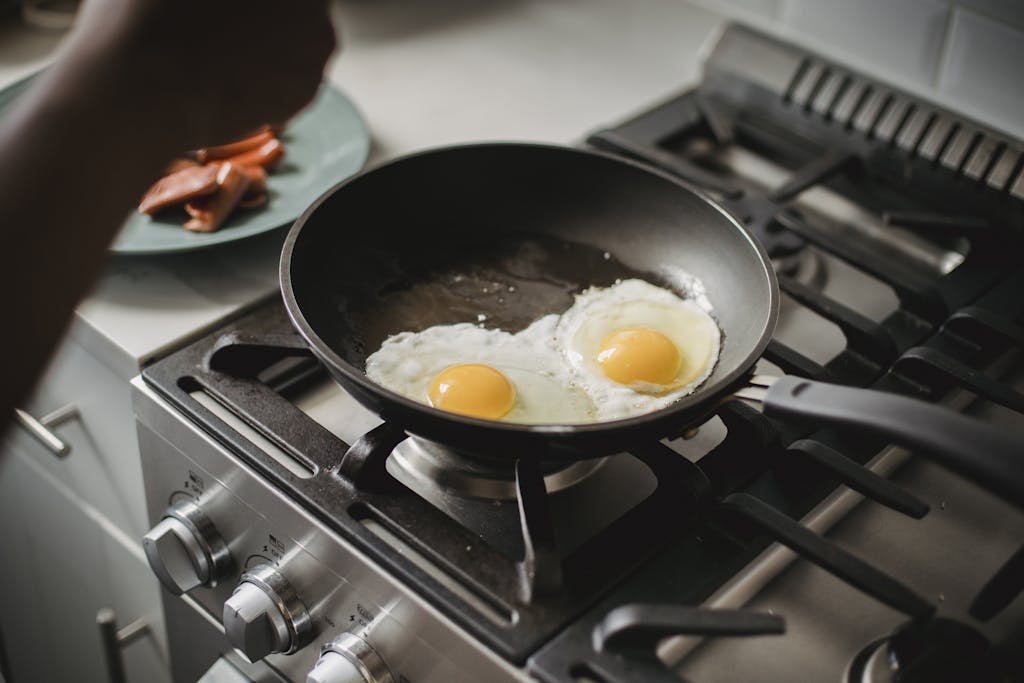 Would you believe if the eggs you ate in Japan were fake eggs? 2 Eggs